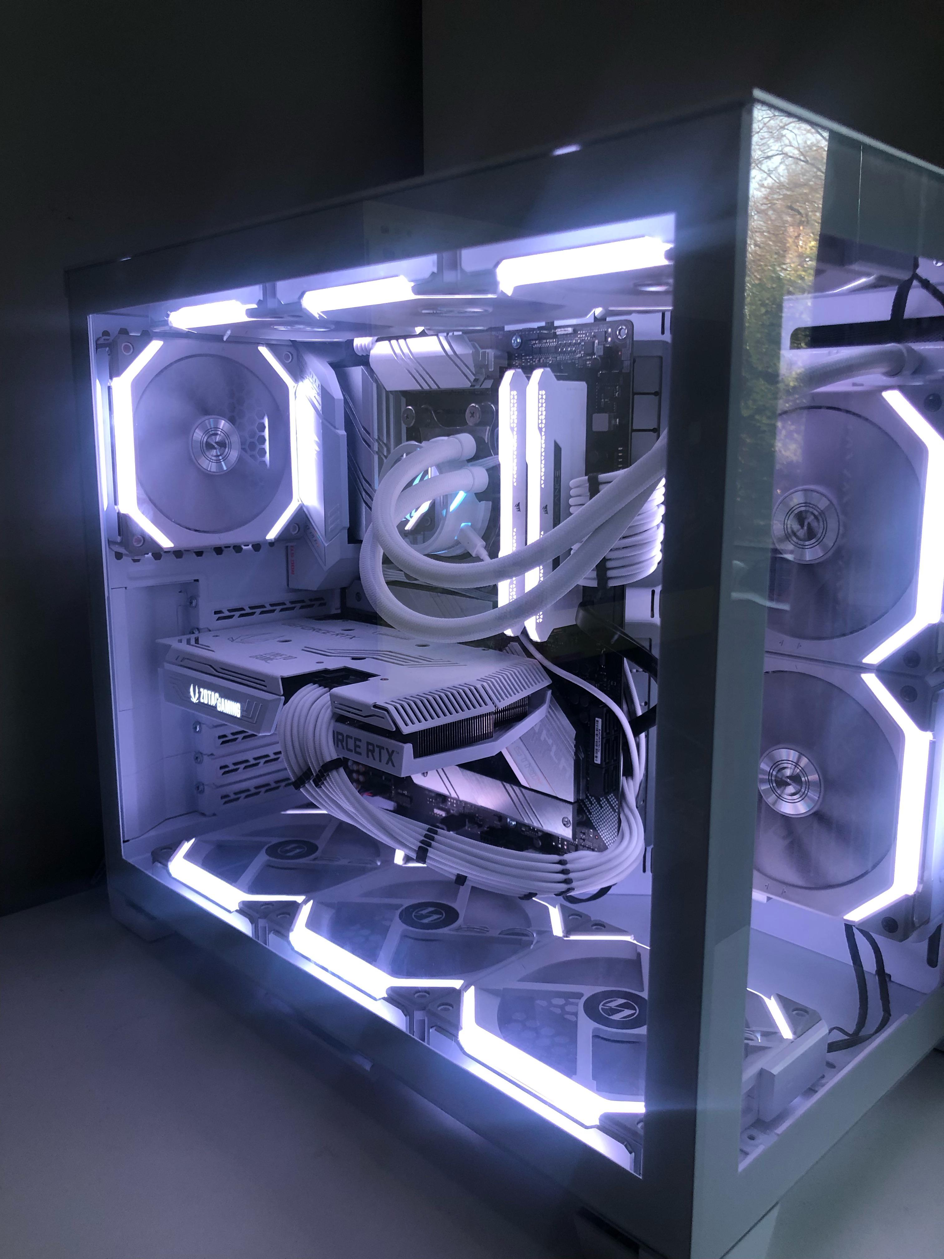 White Pc Build 2018: Thiết Kế Máy Tính Màu Trắng Đẹp Mắt